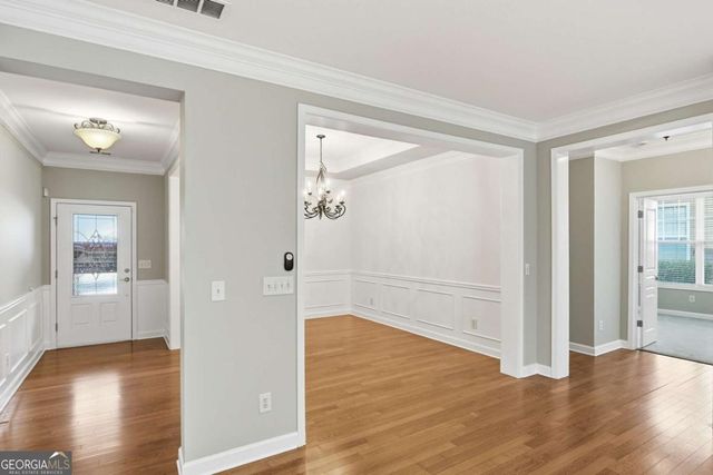 626 Laurel Crossing, Canton, GA 30114