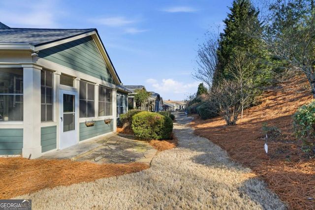 626 Laurel Crossing, Canton, GA 30114