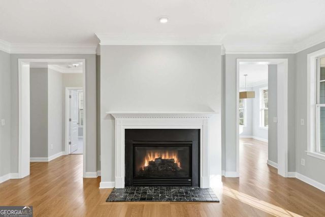 626 Laurel Crossing, Canton, GA 30114