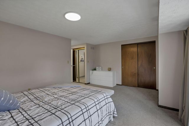 1681 Saint James Court, 25-81, Columbus, OH 43220