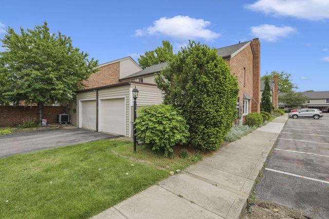 1681 Saint James Court, 25-81, Columbus, OH 43220