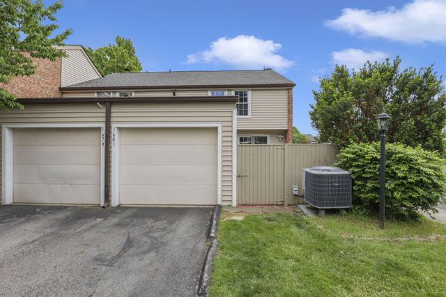 1681 Saint James Court, 25-81, Columbus, OH 43220