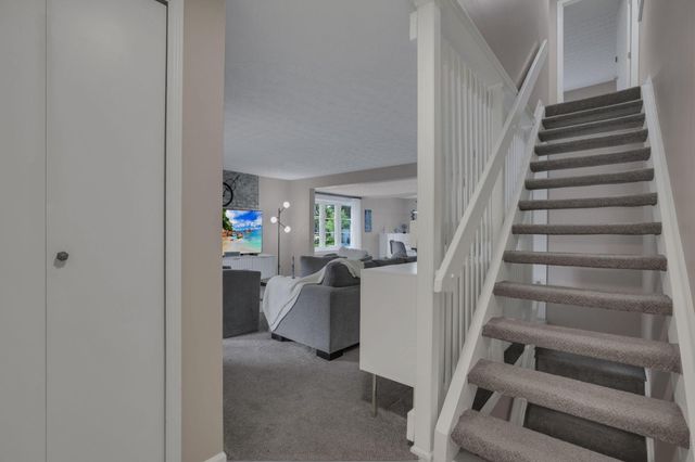 1681 Saint James Court, 25-81, Columbus, OH 43220