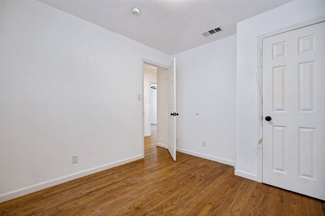 1823 Michigan Avenue, Dallas, TX 75216