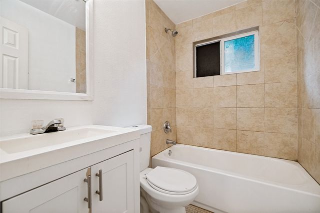 1823 Michigan Avenue, Dallas, TX 75216