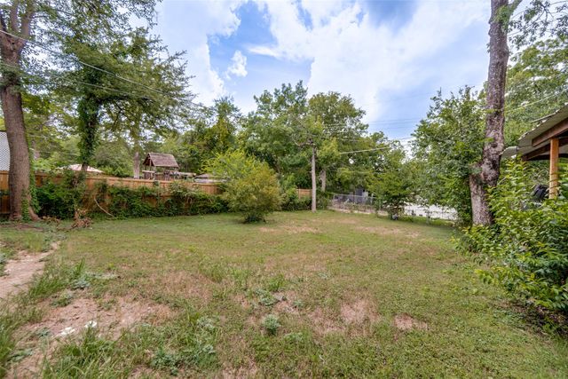 1823 Michigan Avenue, Dallas, TX 75216