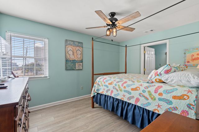 401 36th Ave. N, North Myrtle Beach, SC 29582