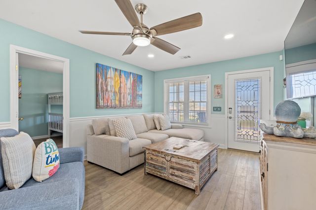 401 36th Ave. N, North Myrtle Beach, SC 29582