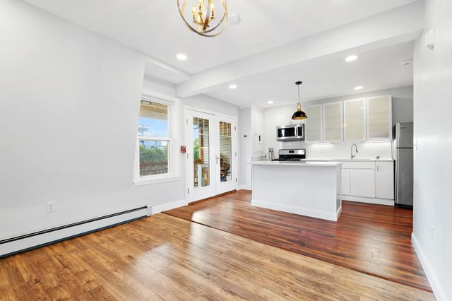 104 Thorndike St 3, Cambridge, MA 02141