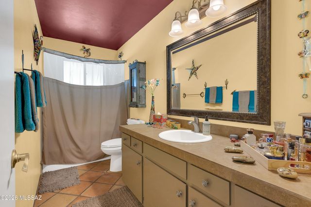 7411 E Calle Cabo, Tucson, AZ 85750