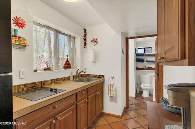 7411 E Calle Cabo, Tucson, AZ 85750
