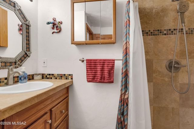 7411 E Calle Cabo, Tucson, AZ 85750