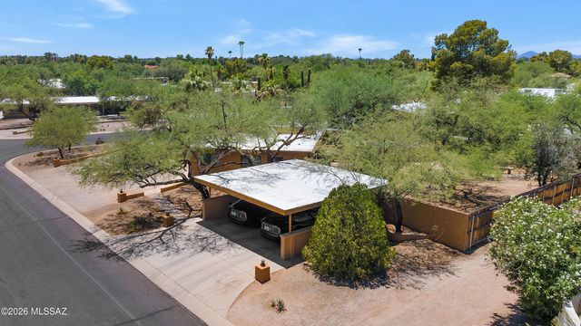 7411 E Calle Cabo, Tucson, AZ 85750