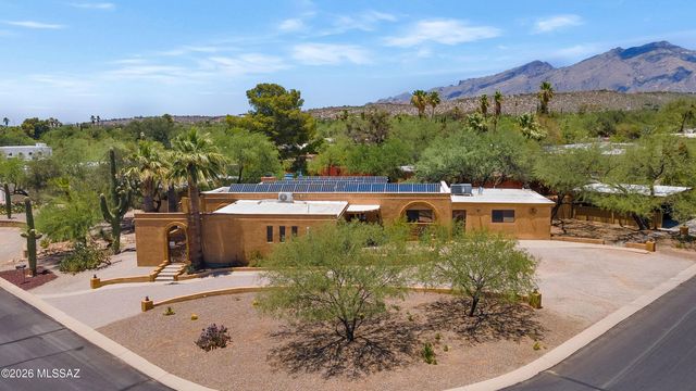 7411 E Calle Cabo, Tucson, AZ 85750