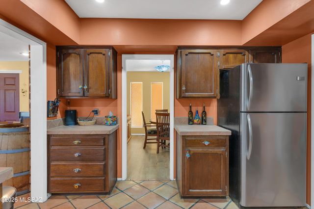 7411 E Calle Cabo, Tucson, AZ 85750