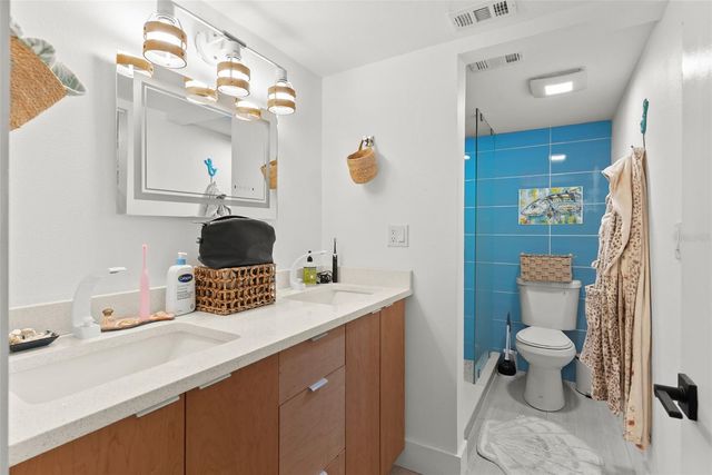 301 87TH AVENUE 204, St Pete Beach, FL 33706