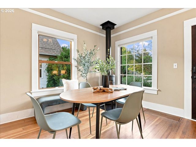 4843 Ne 31ST Ave, Portland, OR 97211
