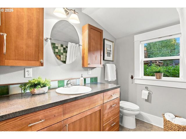 4843 Ne 31ST Ave, Portland, OR 97211