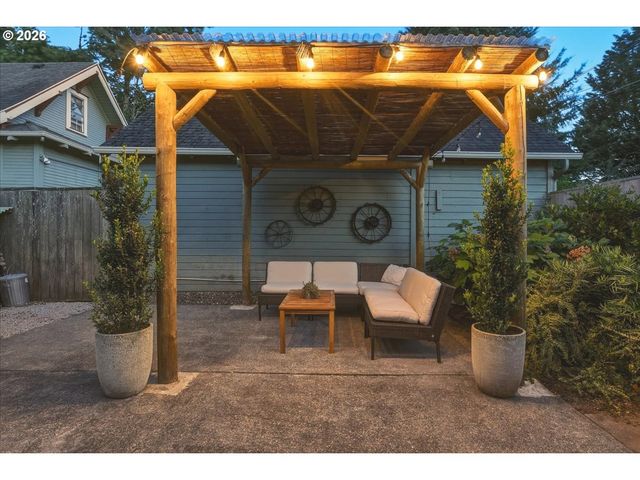 4843 Ne 31ST Ave, Portland, OR 97211
