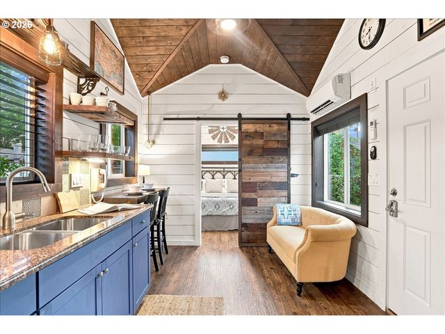 4843 Ne 31ST Ave, Portland, OR 97211
