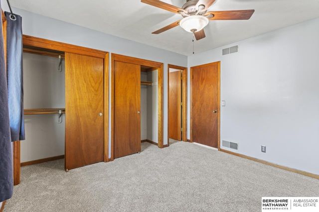 13520 Edna Street, Omaha, NE 68138