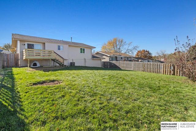 13520 Edna Street, Omaha, NE 68138