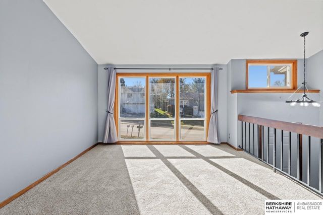 13520 Edna Street, Omaha, NE 68138