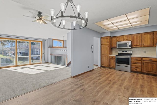 13520 Edna Street, Omaha, NE 68138