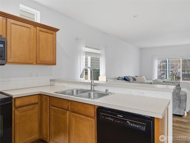 5808 Pennsylvania Street SE, Lacey, WA 98513