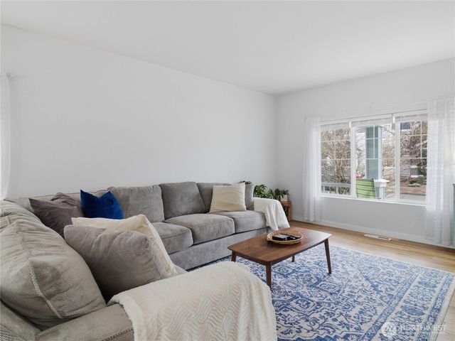 5808 Pennsylvania Street SE, Lacey, WA 98513