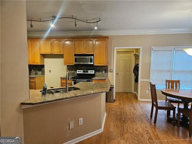 2545 Cobble Creek Lane, Grayson, GA 30017