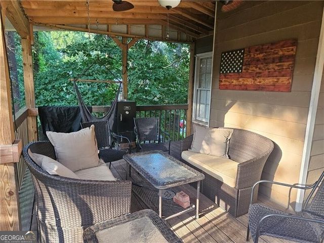 2545 Cobble Creek Lane, Grayson, GA 30017