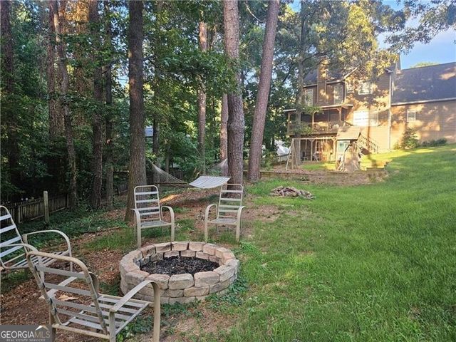 2545 Cobble Creek Lane, Grayson, GA 30017