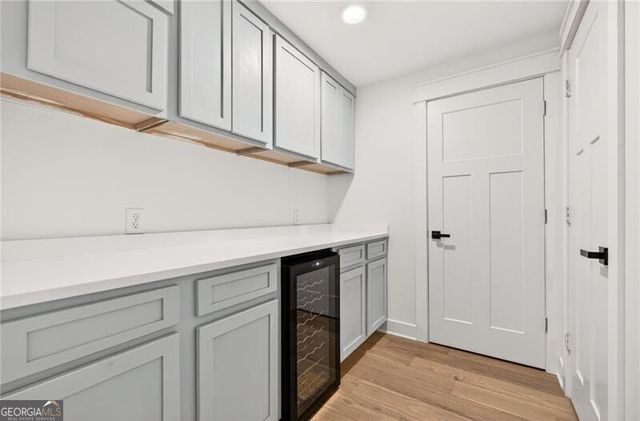 656 Channing Drive NW, Atlanta, GA 30318