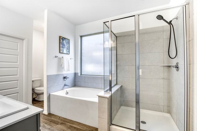 1437 Pleasant Knoll Trail, Aubrey, TX 76227