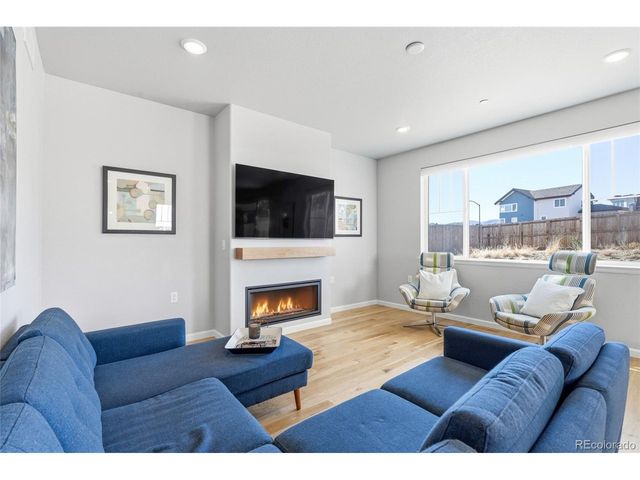 969 Arapahoe Cir, Louisville, CO 80027