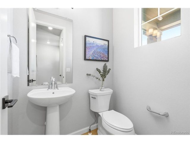 969 Arapahoe Cir, Louisville, CO 80027