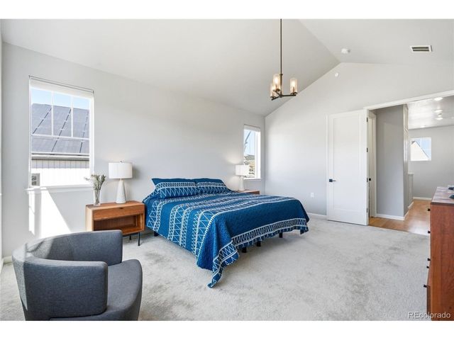 969 Arapahoe Cir, Louisville, CO 80027