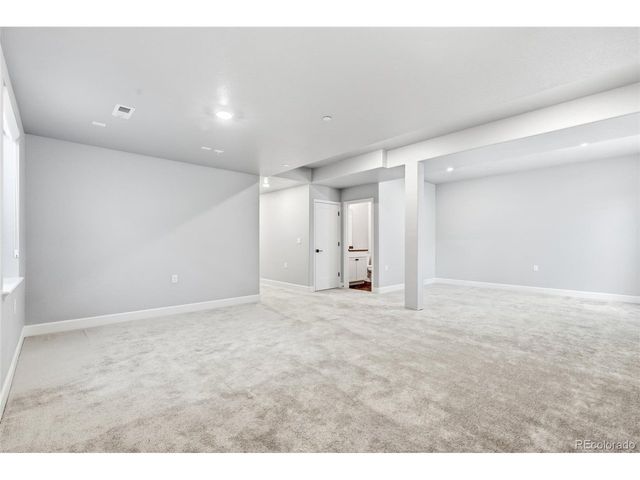 969 Arapahoe Cir, Louisville, CO 80027