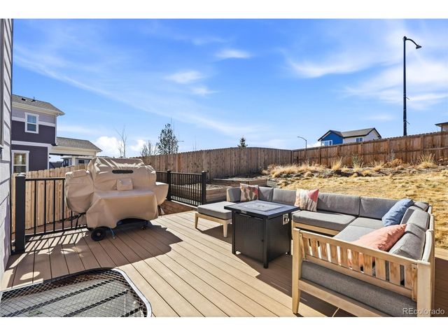 969 Arapahoe Cir, Louisville, CO 80027