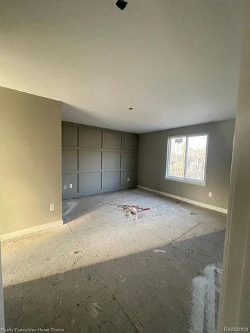 34938 Cardinal Lane, Richmond, MI 48062