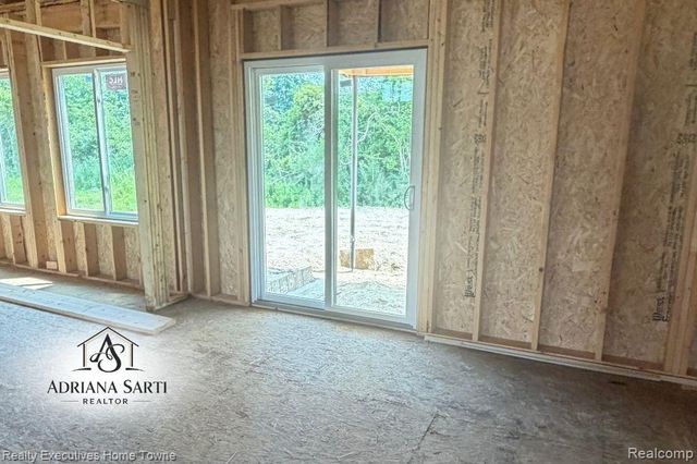 34938 Cardinal Lane, Richmond, MI 48062