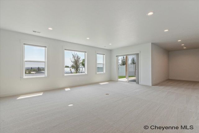 5713 OPAL DR, Cheyenne, WY 82009