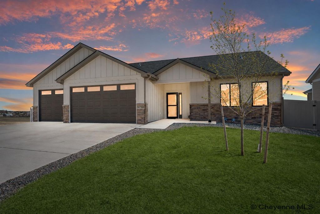 5713 OPAL DR, Cheyenne, WY 82009