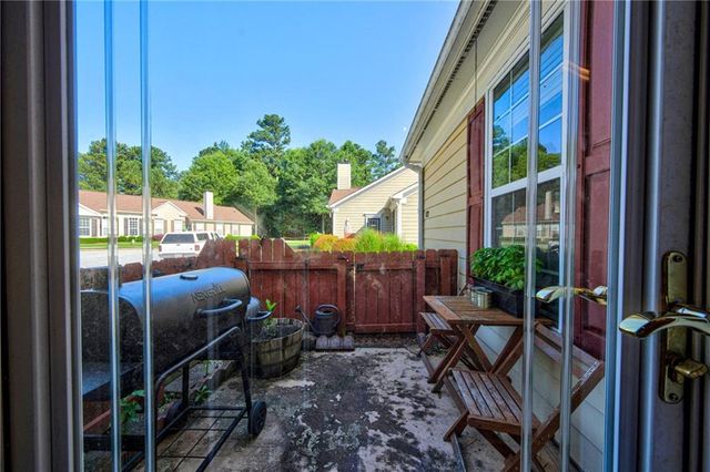 172 Camry Lane, Grayson, GA 30017