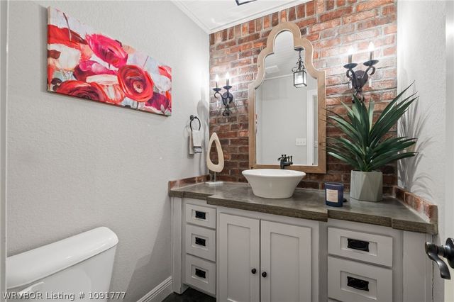 8409 Stoneshire Drive, Fort Smith, AR 72916
