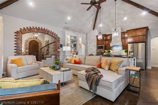 8409 Stoneshire Drive, Fort Smith, AR 72916