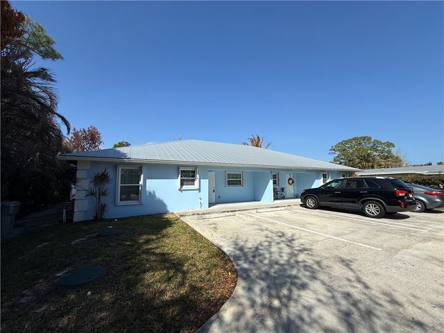 855 6th Avenue, Vero Beach, FL 32960