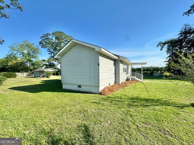709 Virginia Avenue, Glennville, GA 30427