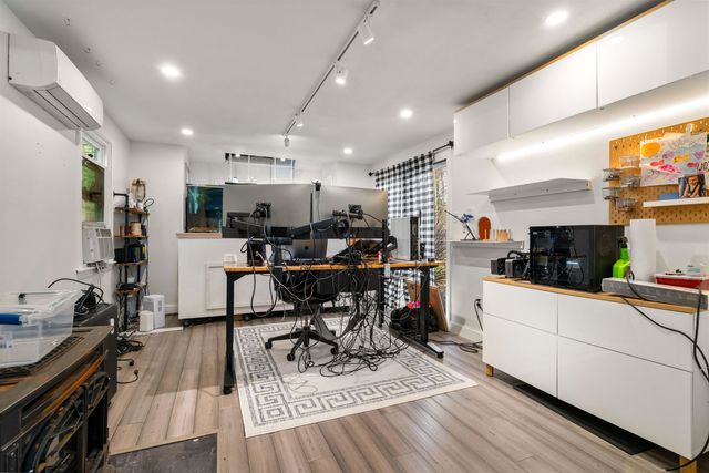 26 Wedgewood Drive, Londonderry, NH 03053